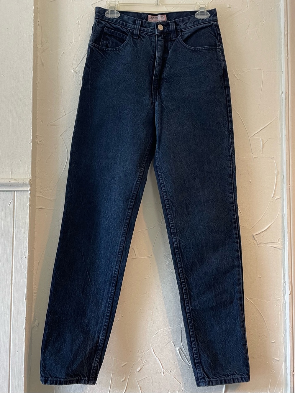 Vintage Guess USA High Rise Mom Jeans in Dark Indigo